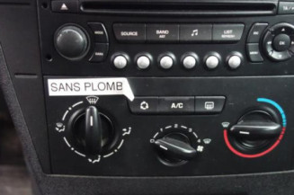 Serrure avant droit CITROEN C4 1