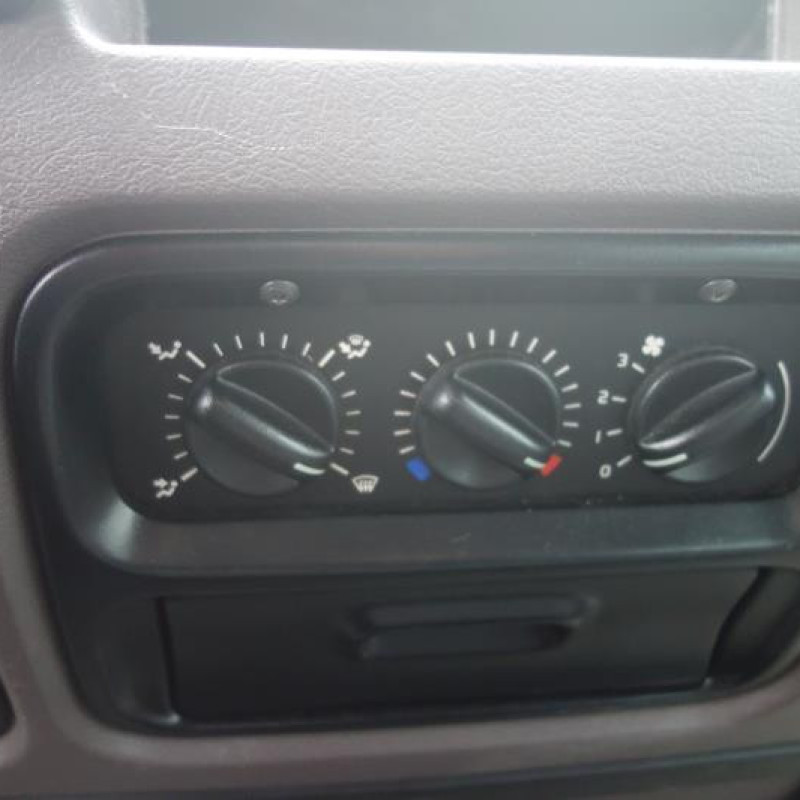 Serrure avant droit RENAULT MASTER 2 Photo n°8
