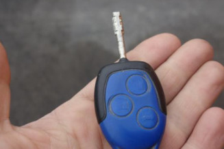 Bras essuie glace avant gauche FORD TRANSIT 4