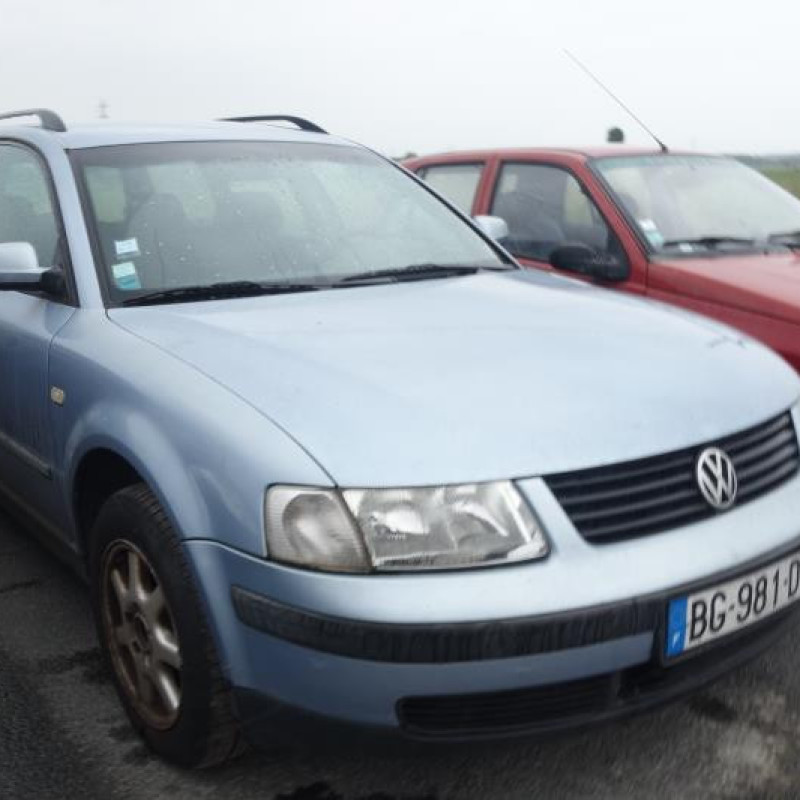 Capot VOLKSWAGEN PASSAT 4 Photo n°3