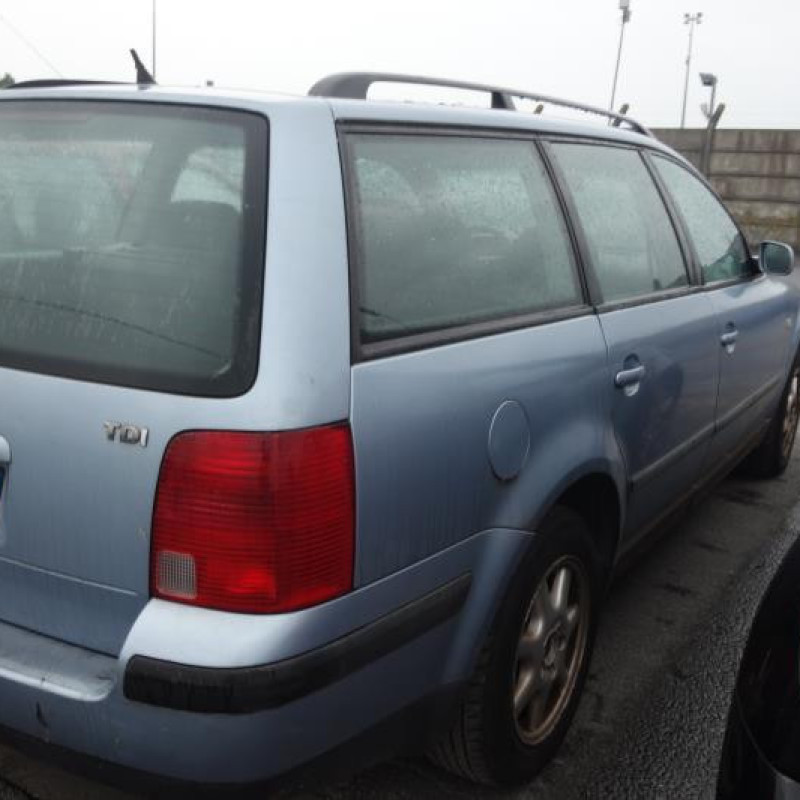 Capot VOLKSWAGEN PASSAT 4 Photo n°4