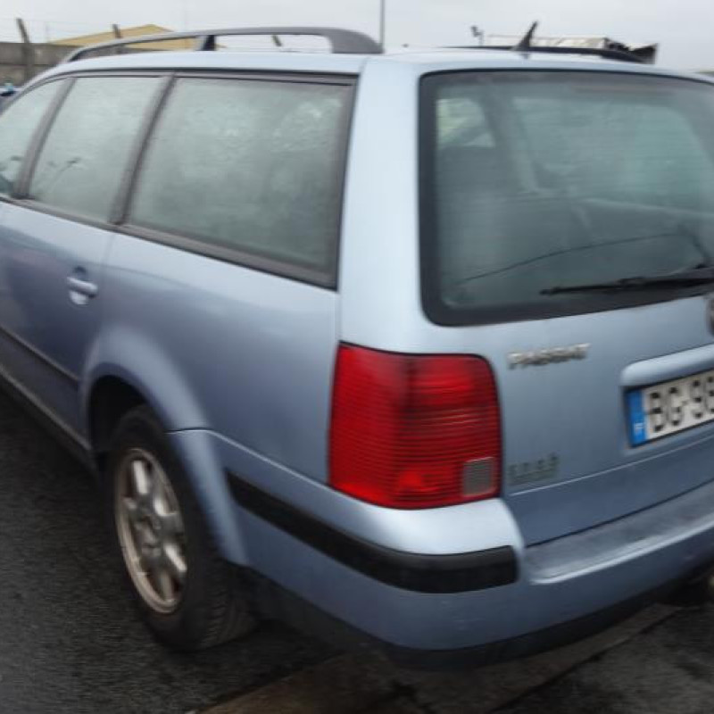 Capot VOLKSWAGEN PASSAT 4 Photo n°5
