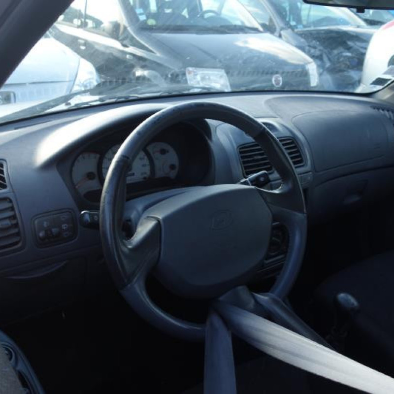 Feu arriere principal droit (feux) HYUNDAI ACCENT 1 Photo n°7