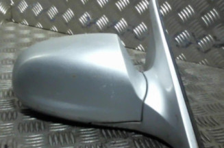 Retroviseur droit HYUNDAI ACCENT 1