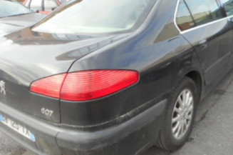 Pivot de moyeu avant droit PEUGEOT 607
