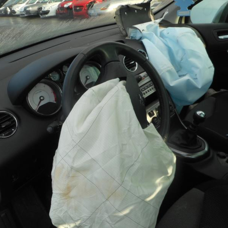 Serrure avant droit PEUGEOT 308 1 Photo n°8