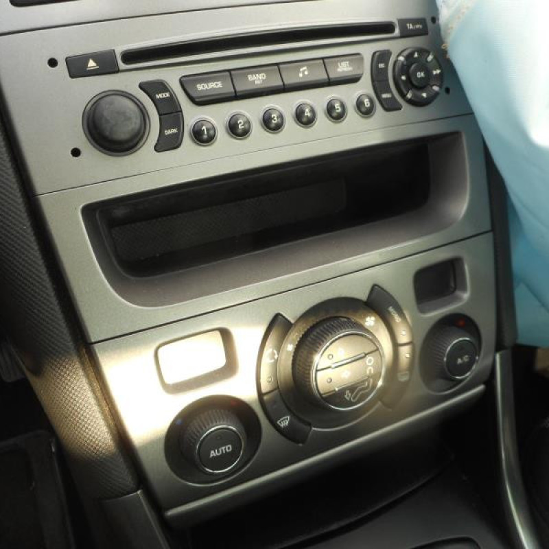 Serrure avant droit PEUGEOT 308 1 Photo n°9