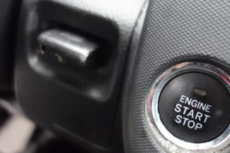 Serrure avant droit TOYOTA COROLLA VERSO 2