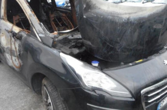 Etrier avant droit (freinage) PEUGEOT 3008 1