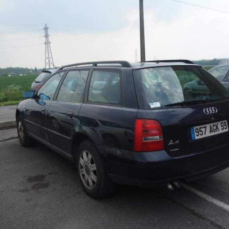 Retroviseur gauche AUDI A4 1 Photo n°8