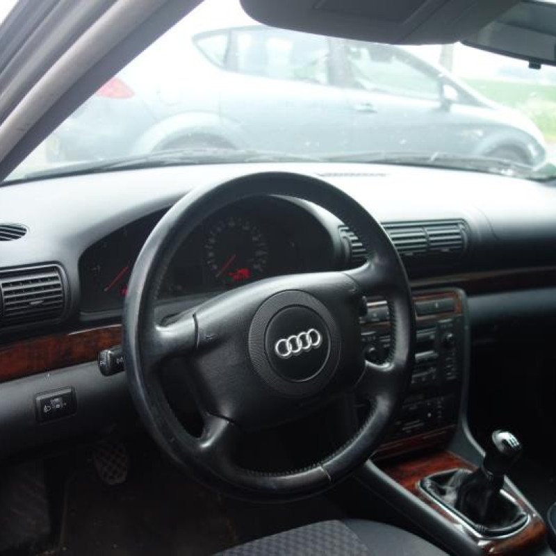Retroviseur gauche AUDI A4 1 Photo n°9