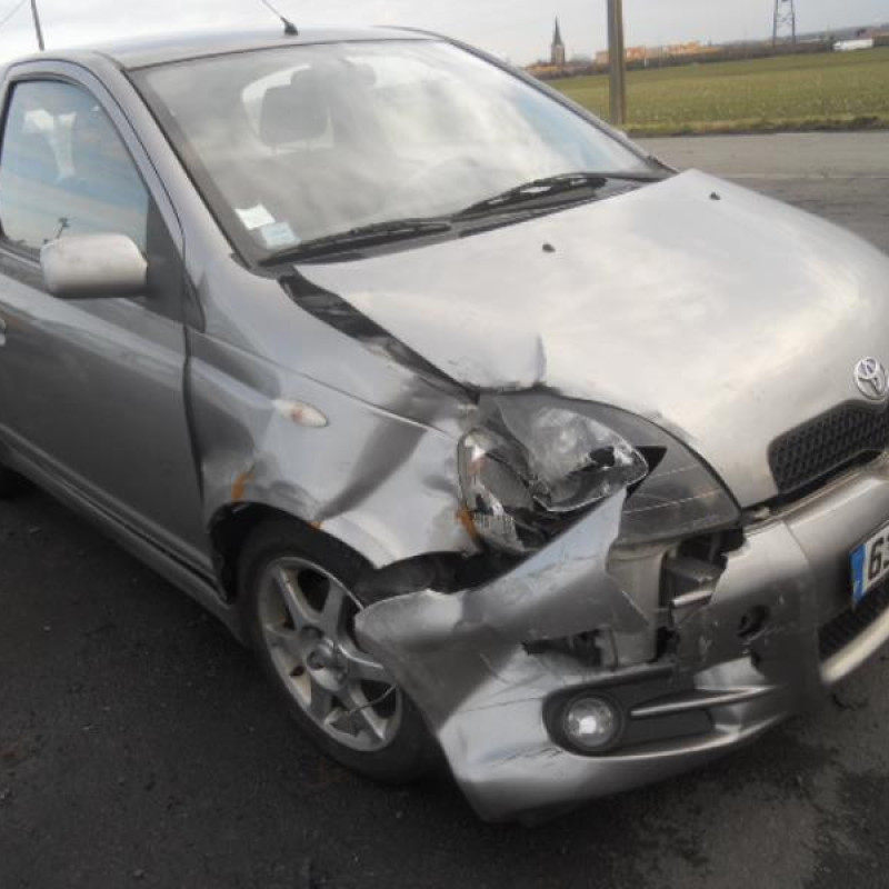 Feu arriere principal gauche (feux) TOYOTA YARIS 1 Photo n°5