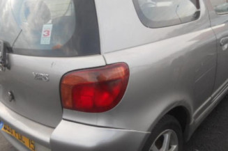 Feu arriere principal gauche (feux) TOYOTA YARIS 1