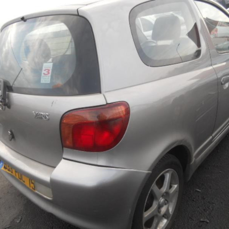 Feu arriere principal gauche (feux) TOYOTA YARIS 1 Photo n°6