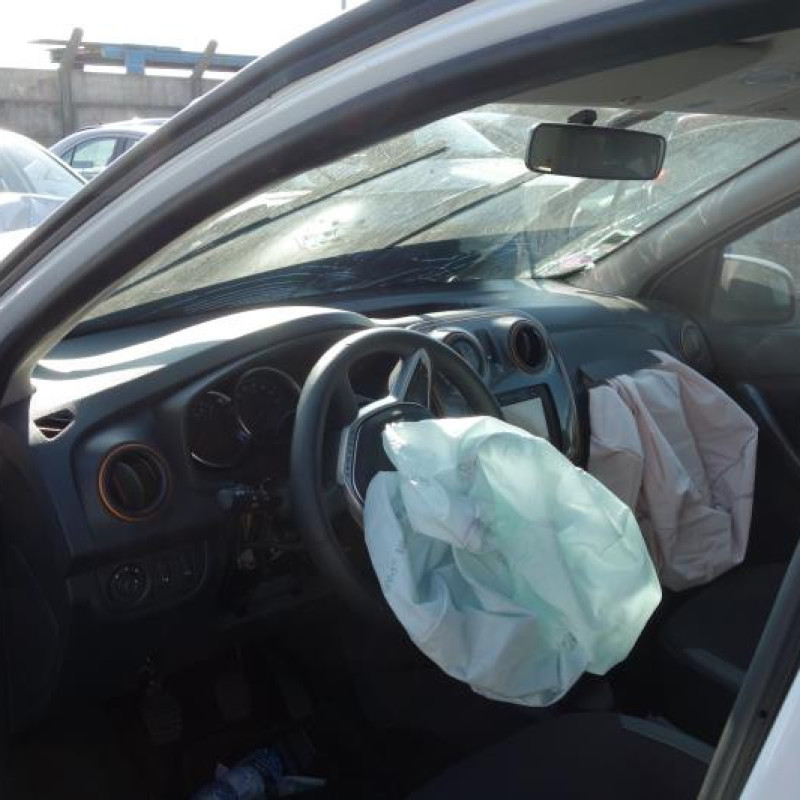 Bouton de warning DACIA SANDERO 2 Photo n°8