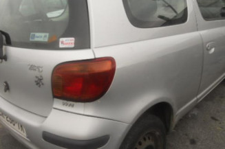 Retroviseur droit TOYOTA YARIS 1