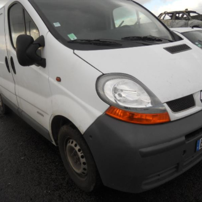 Calandre RENAULT TRAFIC 2 Photo n°3