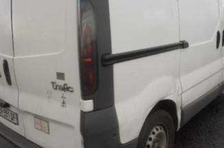 Calandre RENAULT TRAFIC 2