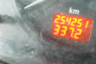 Calandre RENAULT TRAFIC 2