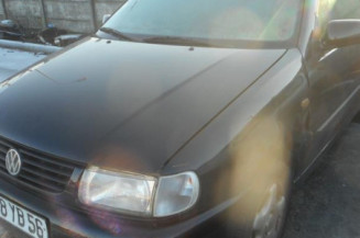 Retroviseur droit VOLKSWAGEN POLO 3