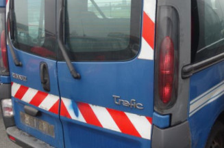 Calandre RENAULT TRAFIC 2