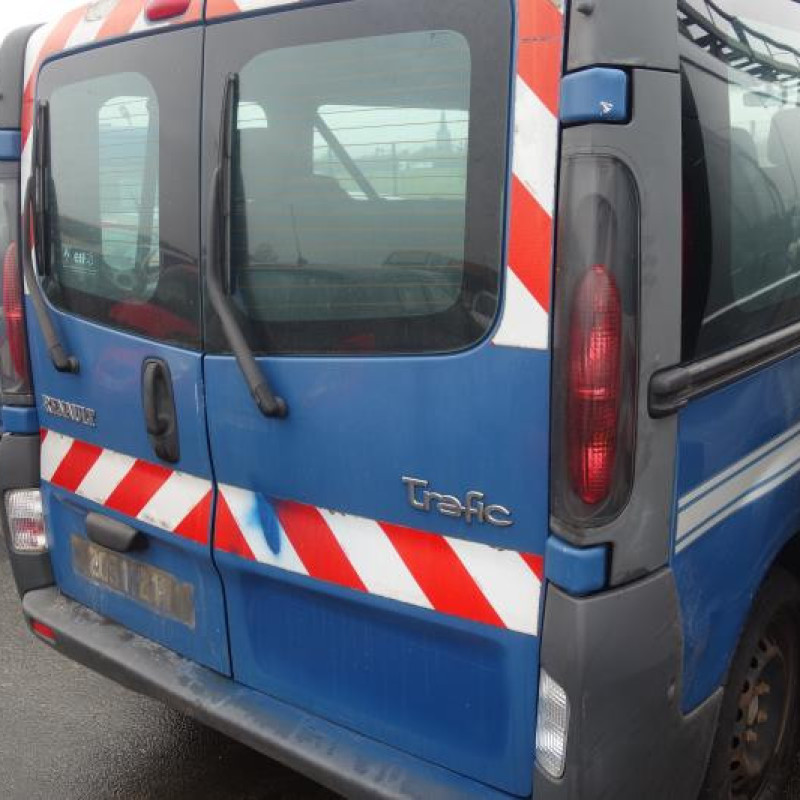 Calandre RENAULT TRAFIC 2 Photo n°4