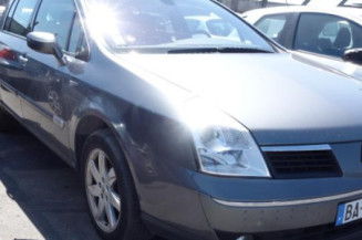 Aile avant droit RENAULT VEL SATIS