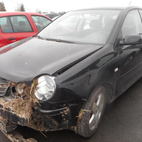 Malle/Hayon arriere VOLKSWAGEN POLO 4