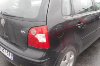 Malle/Hayon arriere VOLKSWAGEN POLO 4