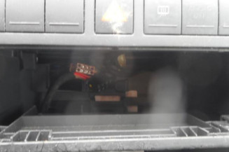 Malle/Hayon arriere VOLKSWAGEN POLO 4