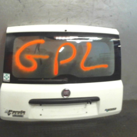 Malle/Hayon arriere FIAT PANDA 2 Photo n°1