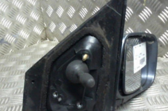 Retroviseur droit TOYOTA YARIS 1