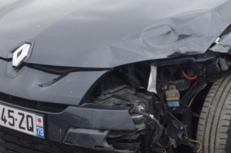 Pretensionneur de ceinture avant droit RENAULT MEGANE 3