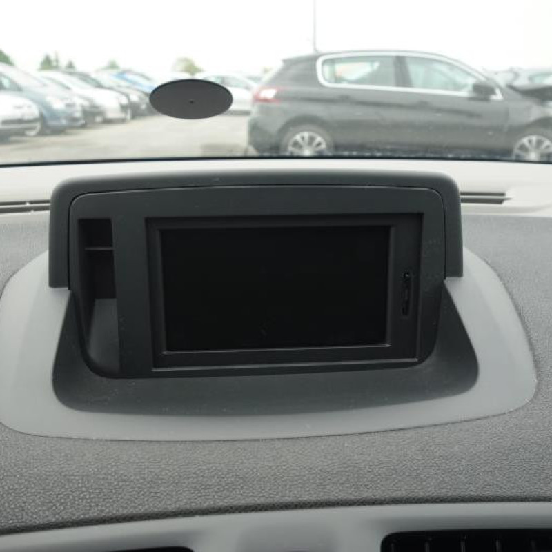 Pretensionneur de ceinture avant droit RENAULT MEGANE 3 Photo n°11