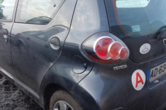 Commodo d'essuie glaces TOYOTA AYGO 1
