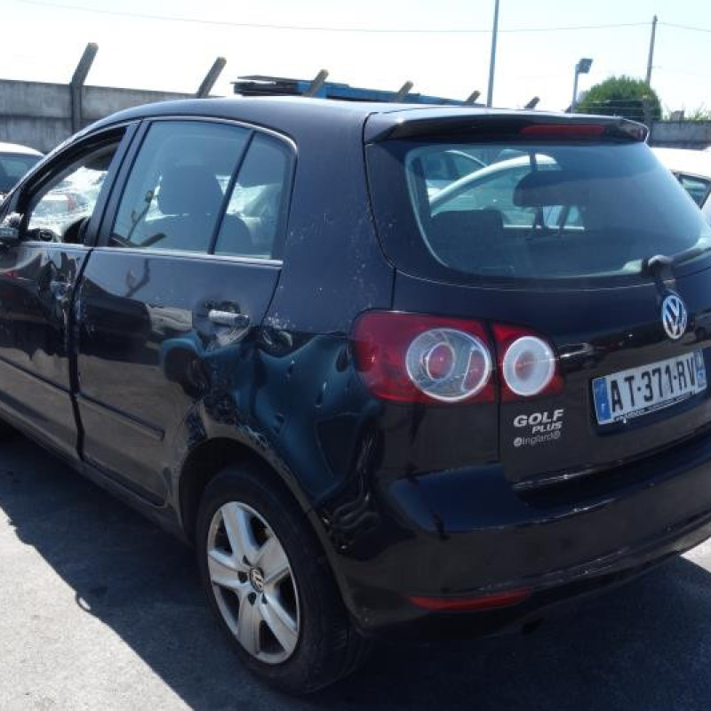 Moteur essuie glace arriere VOLKSWAGEN GOLF PLUS Photo n°5