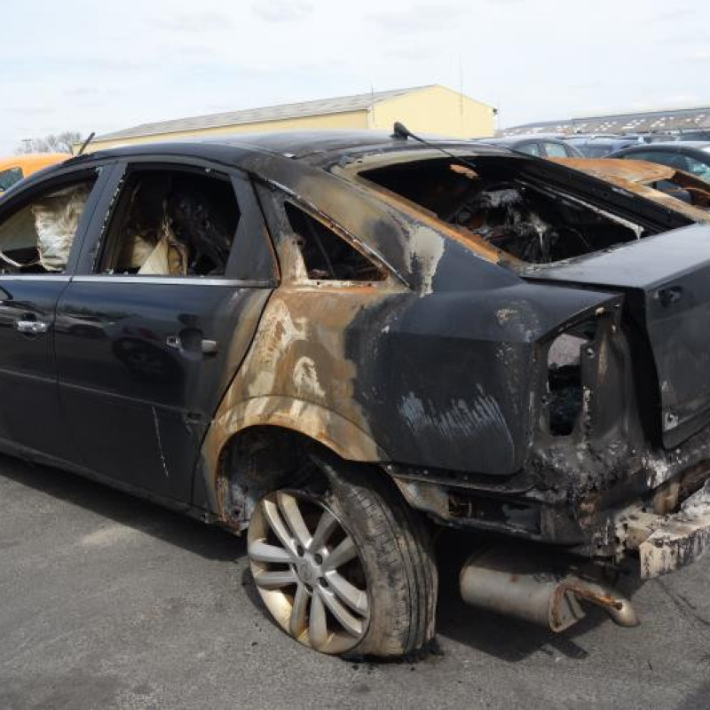 Renfort pare choc avant (traverse) OPEL VECTRA C Photo n°5