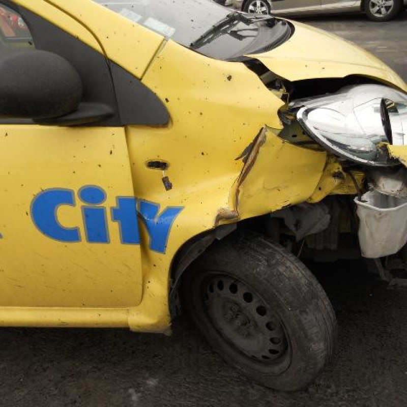 Serrure avant droit PEUGEOT 107 Photo n°4