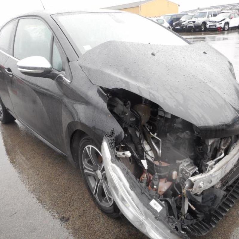 Bouton de warning PEUGEOT 208 1 Photo n°6