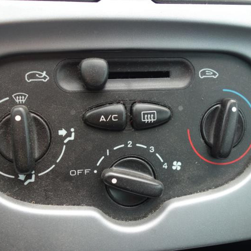 Calculateur CITROEN XSARA PICASSO Photo n°9