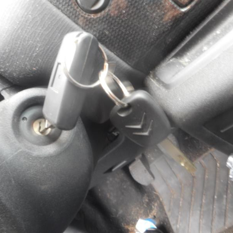 Serrure avant droit CITROEN C4 1 Photo n°11