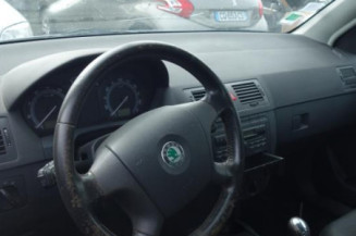 Retroviseur droit SKODA FABIA 1