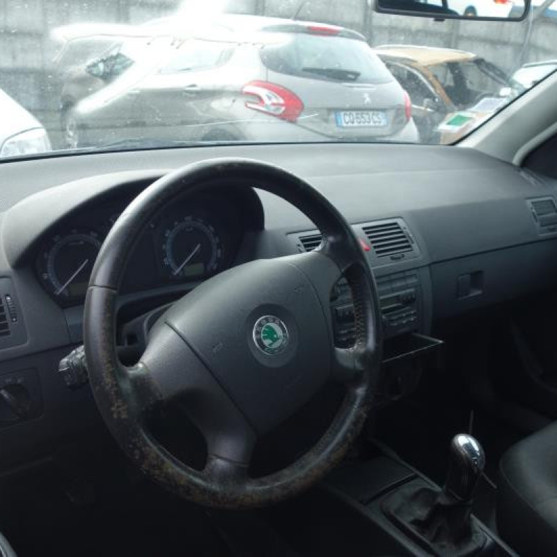Retroviseur droit SKODA FABIA 1 Photo n°8