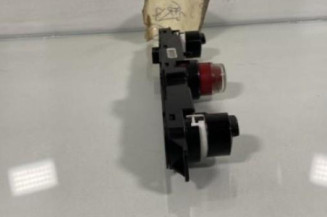 Bouton de warning FIAT 500 2