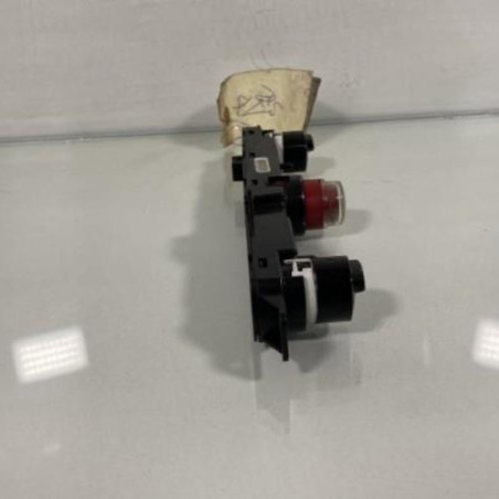 Bouton de warning FIAT 500 2