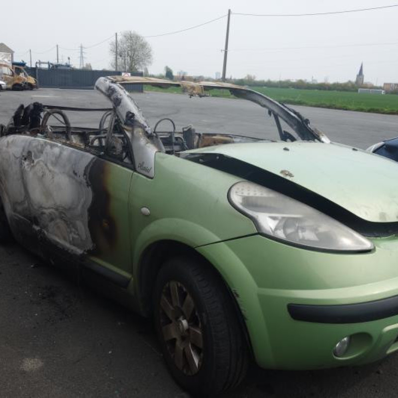 Aile avant droit CITROEN C3 PLURIEL Photo n°4