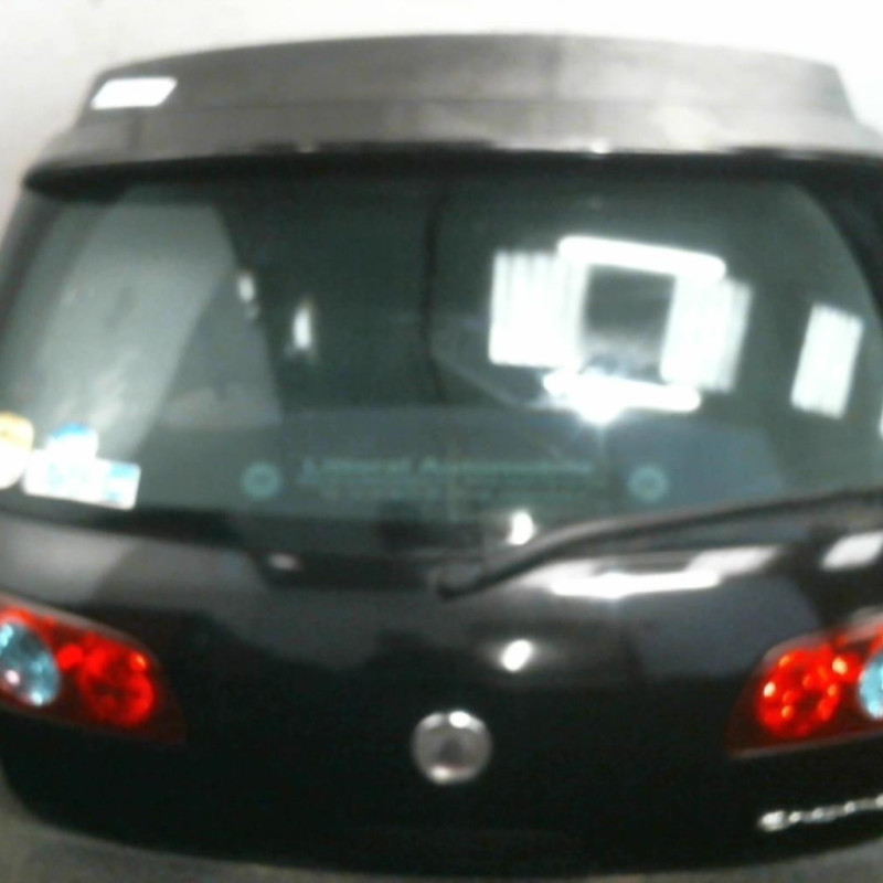Malle/Hayon arriere FIAT CROMA 2 Photo n°1