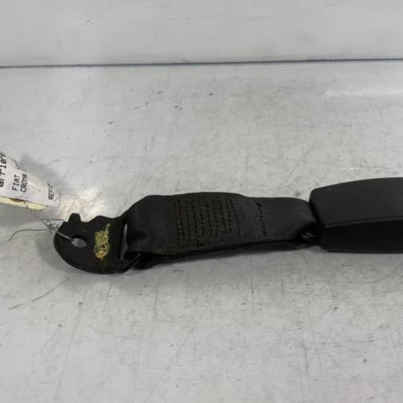Attache ceinture arriere gauche FIAT CROMA 2 Photo n°3