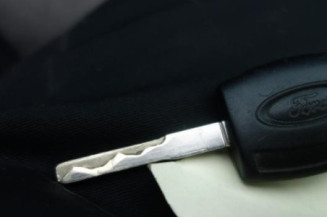 Ceinture arriere droit FORD FIESTA 6