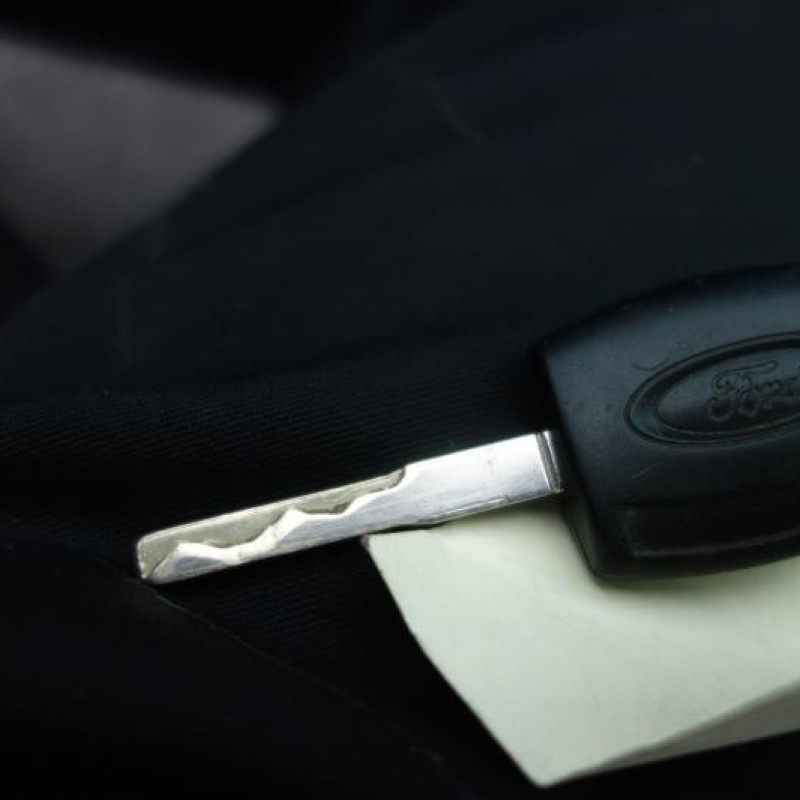 Ceinture arriere droit FORD FIESTA 6 Photo n°14